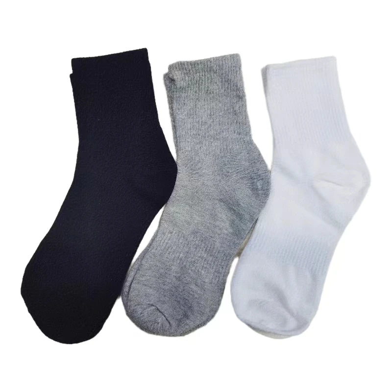Hfa677d9a2e52442e9f9a00daa3975a3aR.webp Unisex Low Ankle Sport Socks with Anti-Slip Feature Classic Crew Available in Pure Colors Youth Targeted Wholesale - Image 1